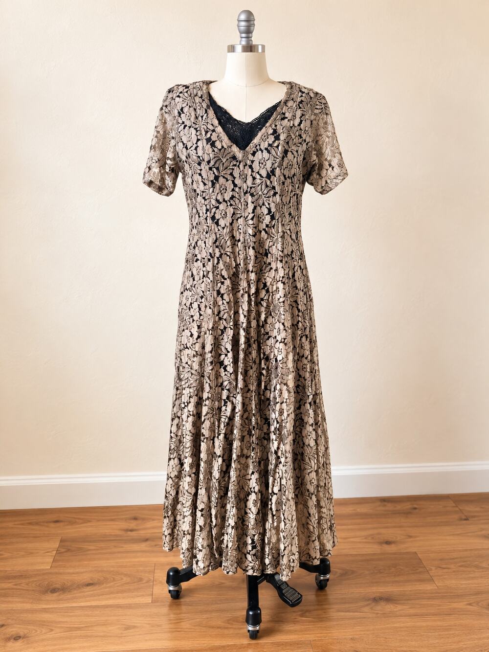 VTG 90s Nostalgia Greenish Taupe Floral Lace Midi Dress S Whimsigoth Fairycore